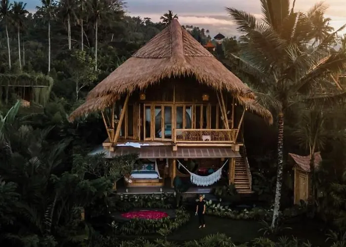Magic Hills Bali - Magical Eco-luxury * Selat